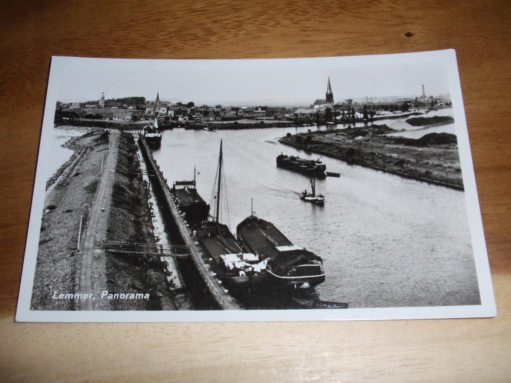 Lemmer Panorama Binnenvaart, Verzamelen, Ansichtkaarten | Nederland, Verzenden, 1940 tot 1960, Gelopen, Friesland