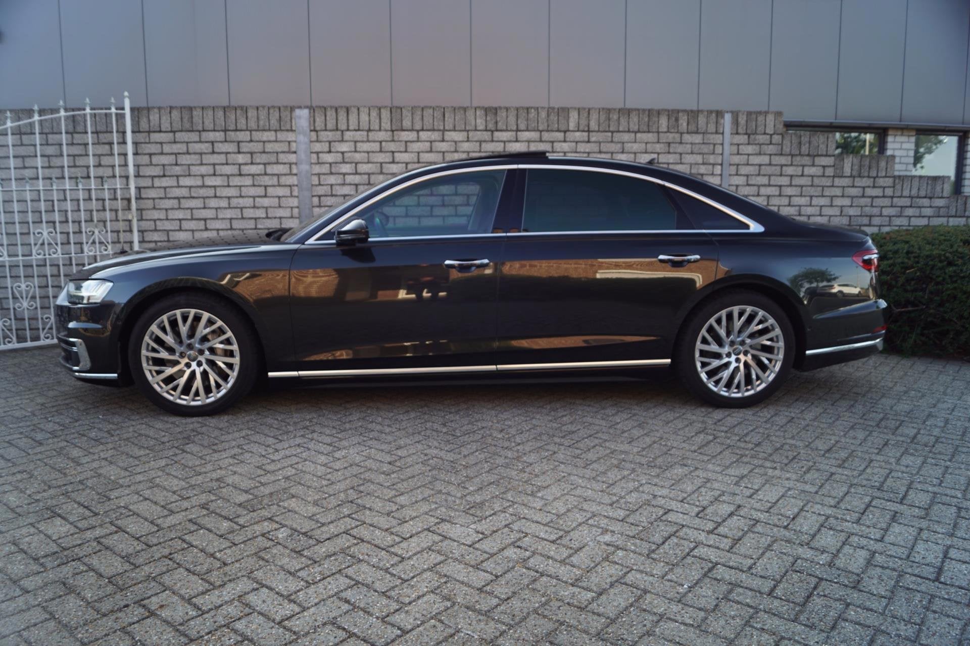 Audi A8 55 TFSI Quattro Lang Pro Line Plus Autom Bom Volle A, Auto's, Audi, Gebruikt, Leder, Bedrijf, Vierwielaandrijving