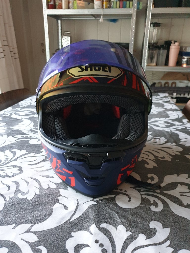 Shoei X-SPR Pro Helm - Marc Marquez Dazzle TC-10 maat M, Motoren, Kleding | Motorhelmen, M, Dames, Ophalen of Verzenden, Integraalhelm