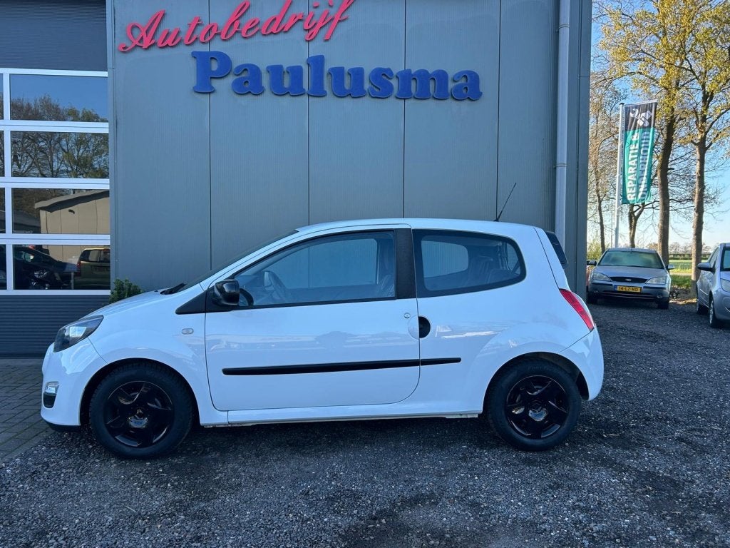 Renault Twingo 1.2 16V Parisienne|AIRCO|BLUETOOTH|TREKHAAK, Auto's, Twingo, Gebruikt, 4 cilinders, 4 stoelen