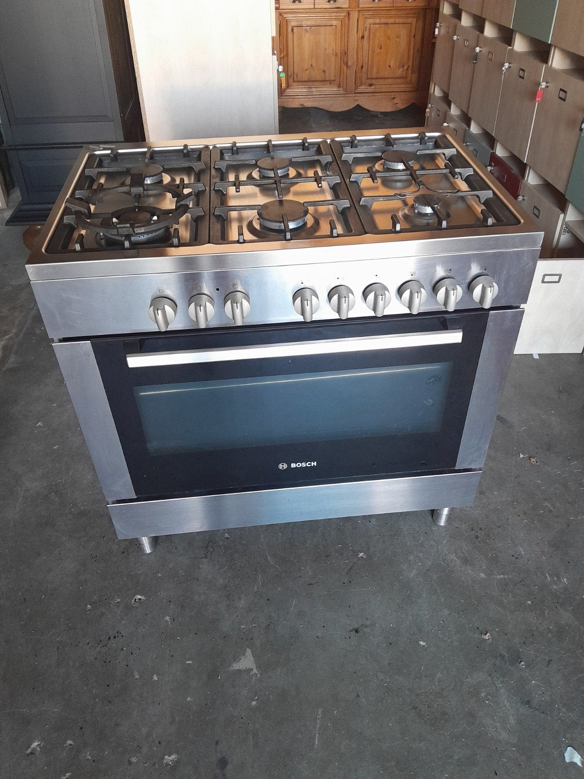 Bosch 6 pits gasfornuis, Witgoed en Apparatuur, Fornuizen, Zo goed als nieuw, Vrijstaand, Gas, 5 kookzones of meer, 90 tot 95 cm