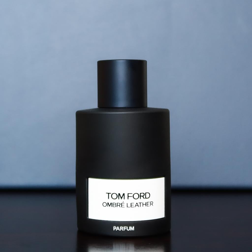 Tom Ford - Ombre Leather Parfum sample, Sieraden, Tassen en Uiterlijk, Uiterlijk | Parfum, Verzenden, Zo goed als nieuw