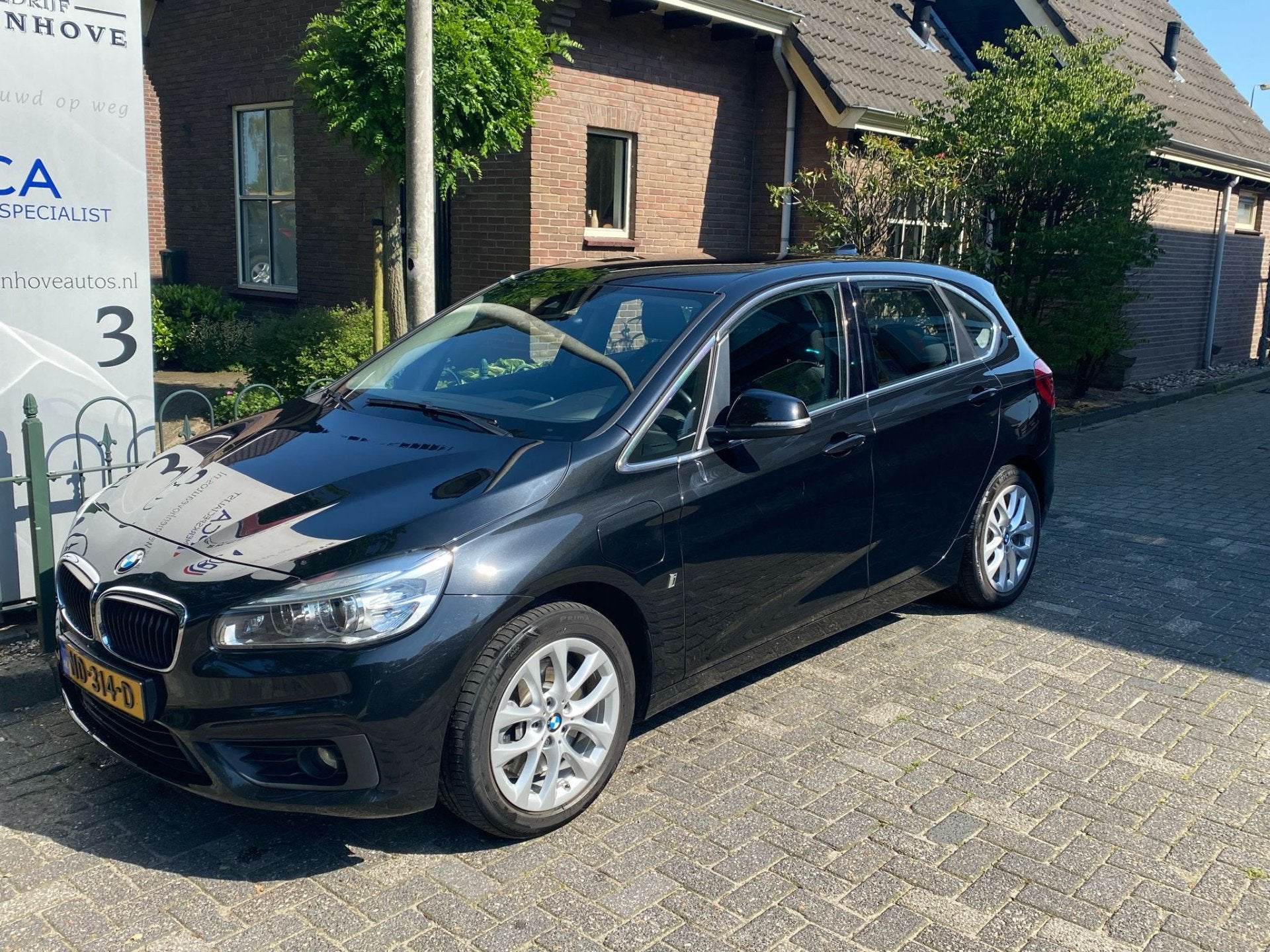 BMW 2 Serie Active Tourer 225xe iPerformance Centennial Exec, Automaat, 12 maanden, Stof, Gebruikt