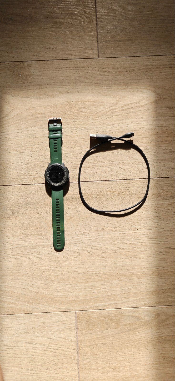 Garmin Instinct 2 met oplaadkabel - Gebruikt, goede staat, Gebruikt, Zwart, Garmin, Ophalen of Verzenden