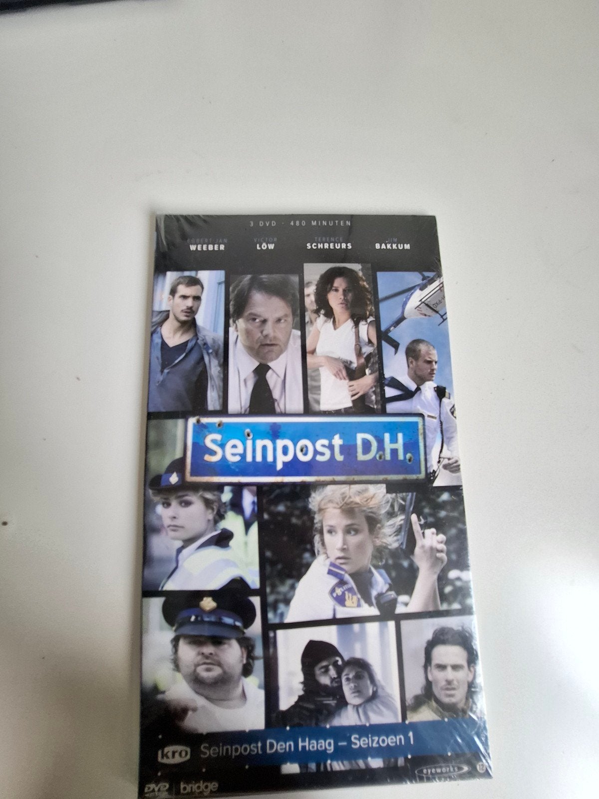 Seinpost D.H. - Seizoen 1 (DVD), Nederlands, Nieuw in verpakking, Inclusief doosje, Ophalen of Verzenden
