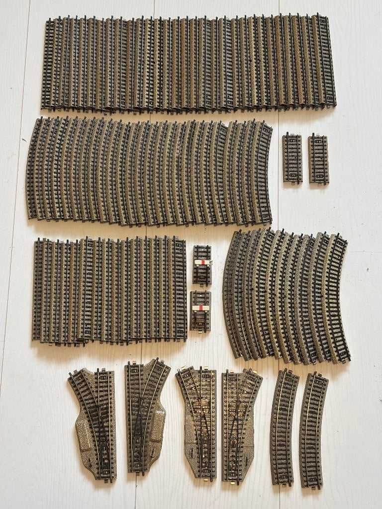 90 stuks Märklin M rails en wissels, Wisselstroom, Gebruikt, Rails, Ophalen of Verzenden