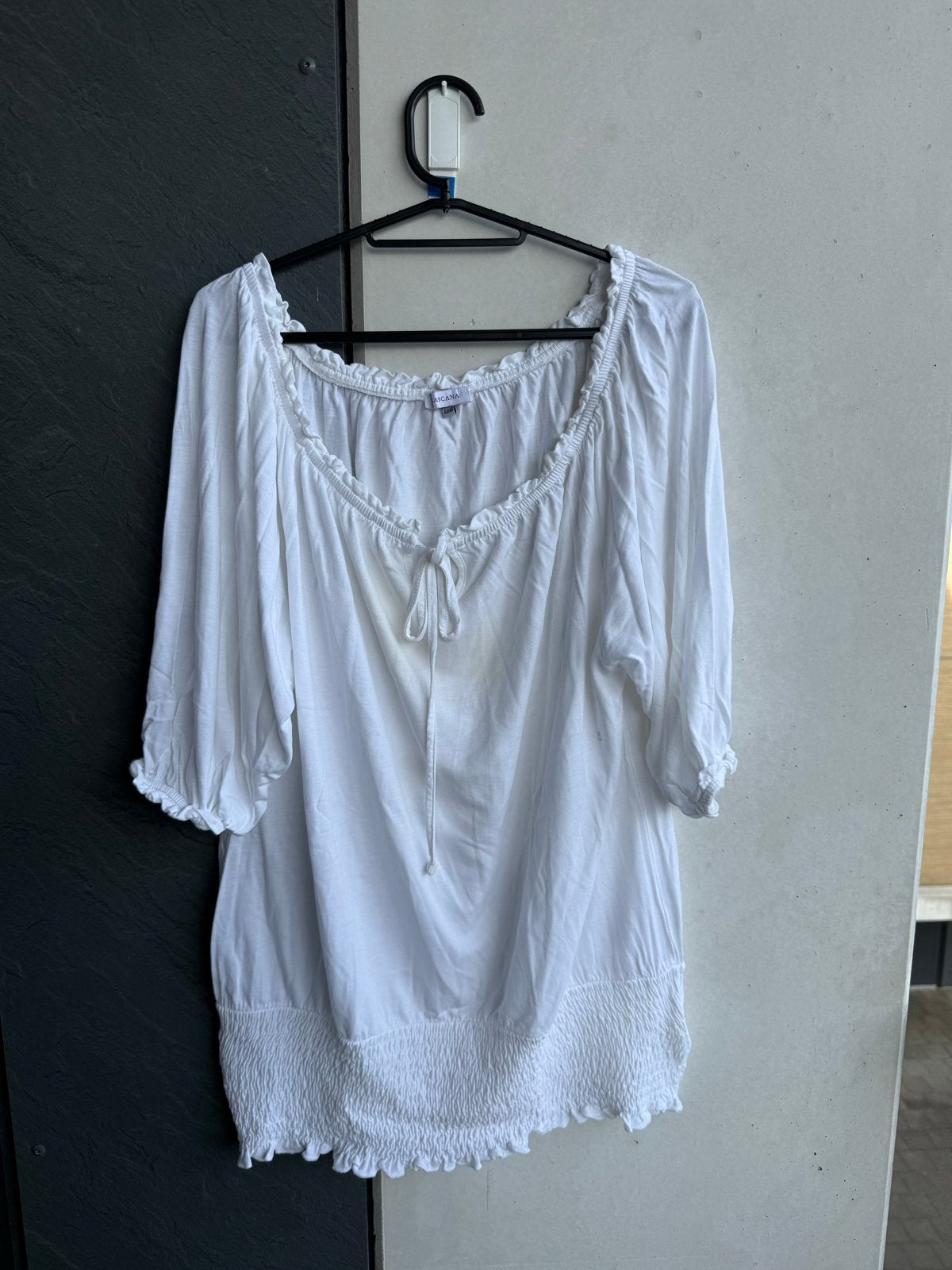 Witte off-shoulder blouse met 3/4 mouwen, maat 44/46, Kleding | Dames, T-shirts, Wit, Maat 46/48 (XL) of groter, Ophalen of Verzenden