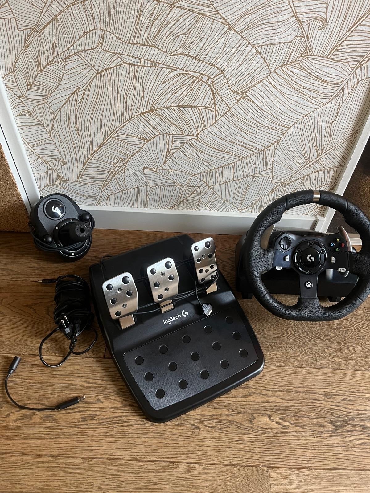 Logitech G29 Racestuur met Pedalen en Shifter voor Xbox/PC, Ophalen, Racestuur, Gebruikt, Xbox