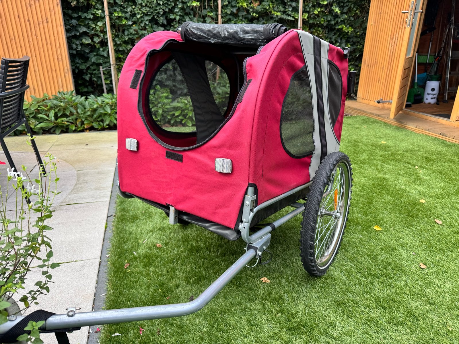 Hondenfietskar - Rood en Grijs - ook loopkar, Ophalen, Gebruikt, Opvouwbaar, 20 tot 40 kg