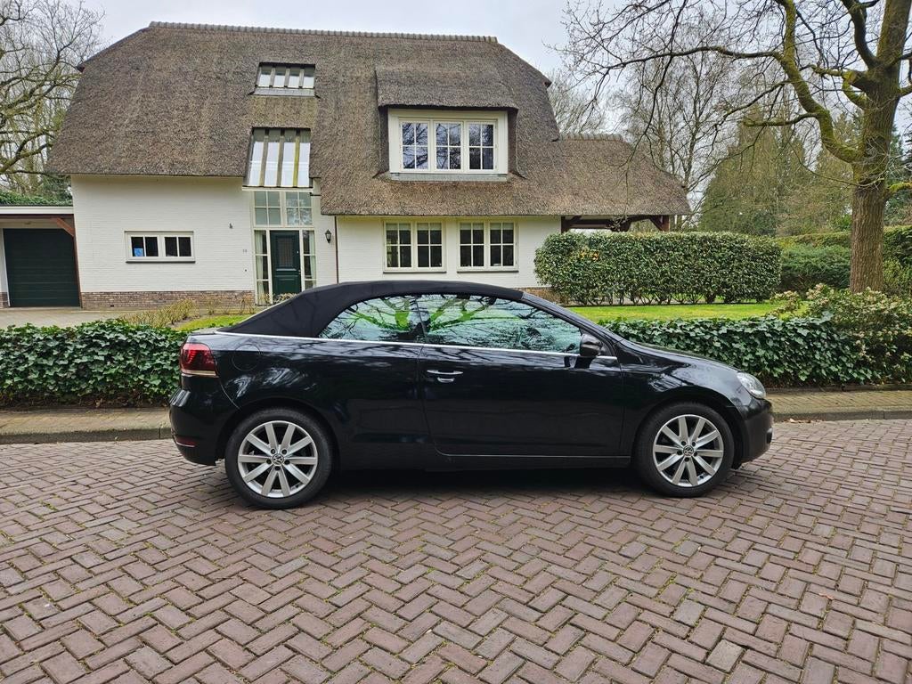 Volkswagen Golf 1.4 TSI 160PK 7-DSG 2011, Auto's, Volkswagen, 4 cilinders, Cabriolet, Zwart, Open dak