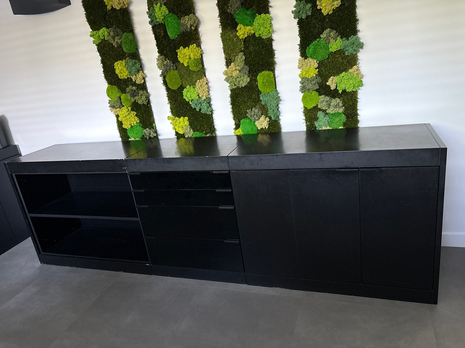 Zwart Pastor L serie dressoir met lades en deuren, Huis en Inrichting, Kasten | Dressoirs, Ophalen, Gebruikt, 200 cm of meer, Met lade(s)