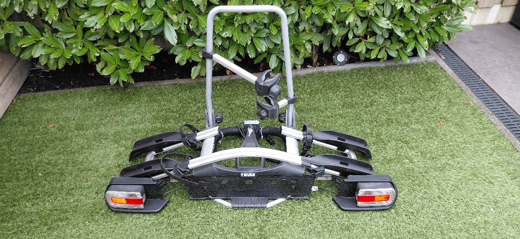Thule euroway G2 921 fietsendrager, Auto diversen, Ophalen, 2 fietsen, Gebruikt, Trekhaakdrager