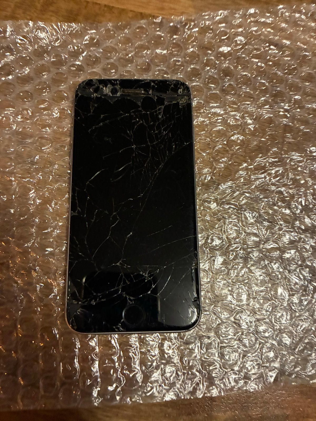 iPhone 6S 16GB - Scherm gebroken - Voor onderdelen, Ophalen, 16 GB, Zonder simlock, Niet werkend