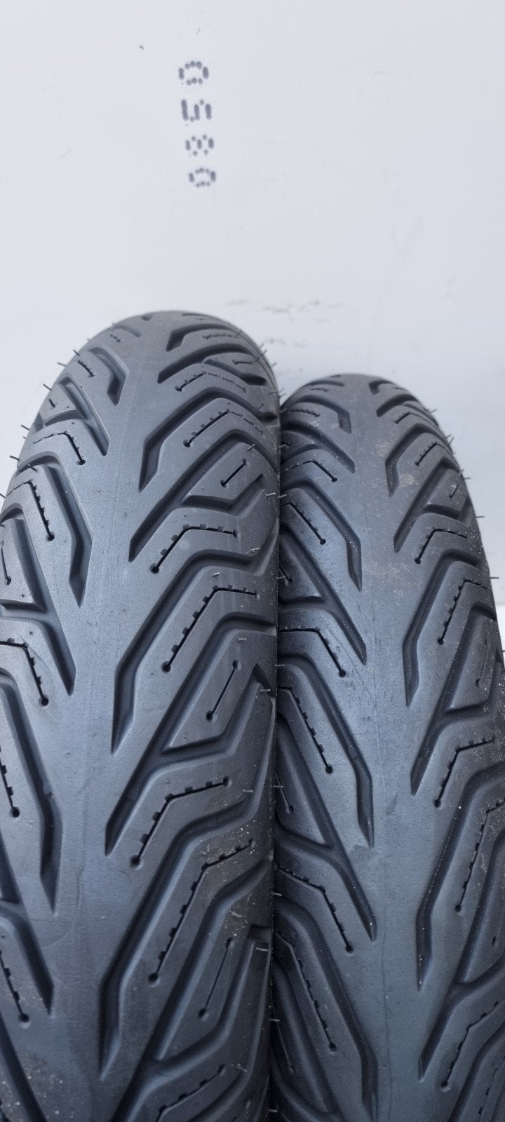 Michelin city grip  120 80 14  130 80 15, Ophalen of Verzenden