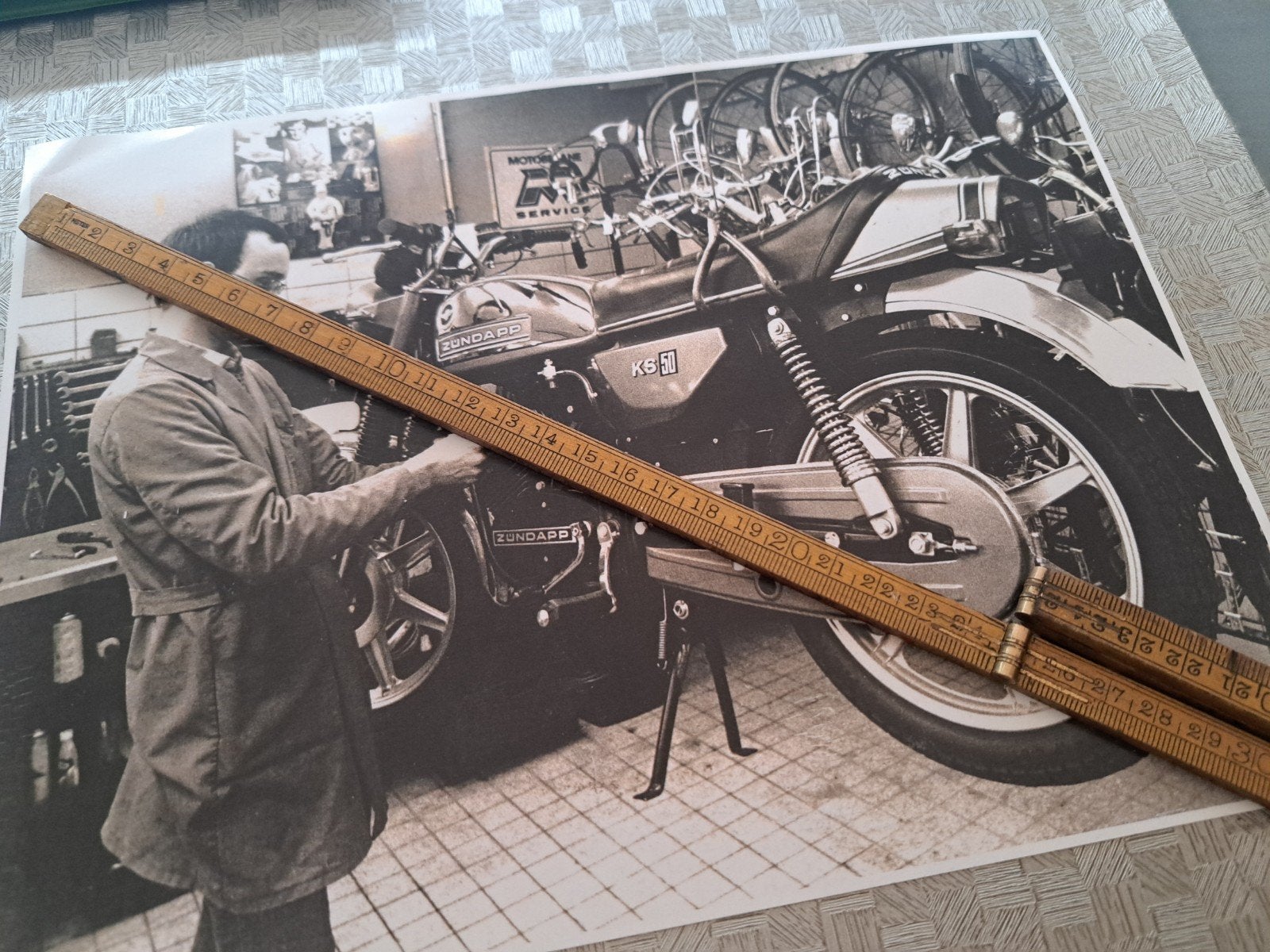 " ZÜNDAPP " KS 50 zw/wit foto, Ophalen of Verzenden