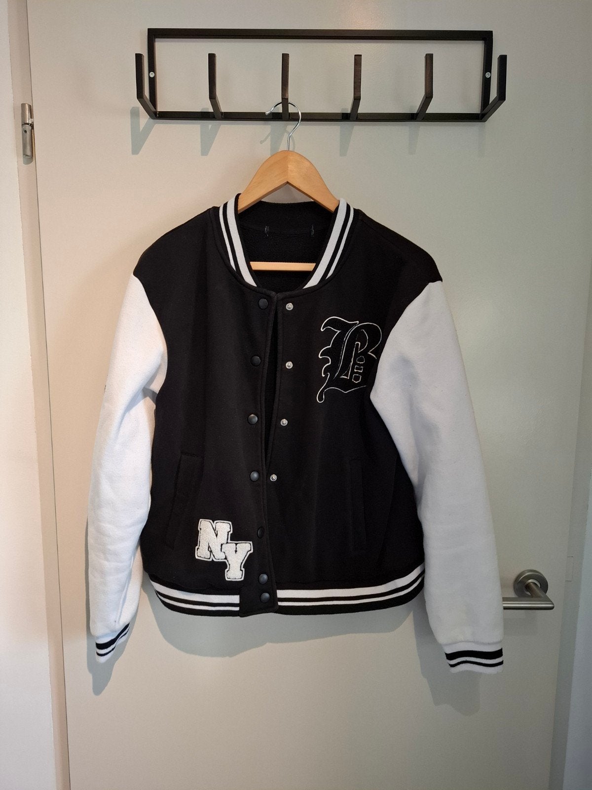 Een leuke jas voor over je outfit., Ophalen of Verzenden
