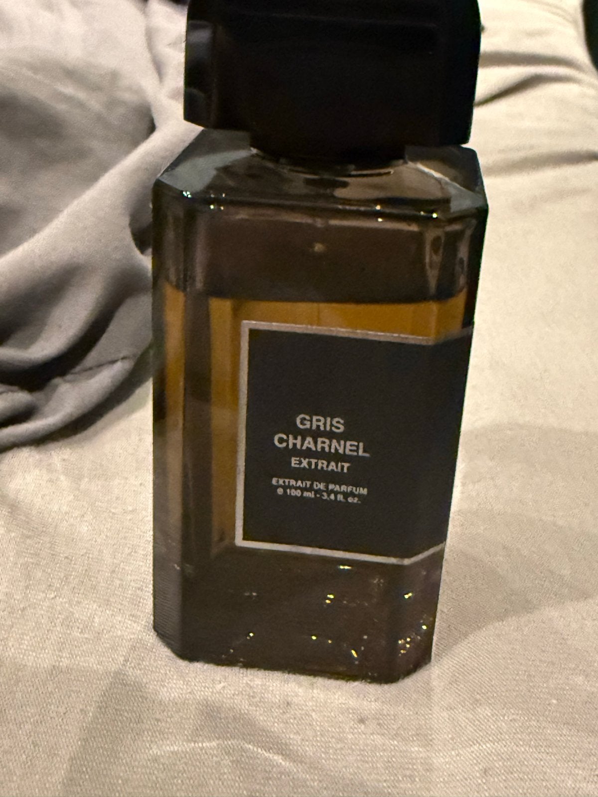 BDK Parfums Gris Charnel Extrait - 90/100 ml, Sieraden, Tassen en Uiterlijk, Uiterlijk | Parfum, Ophalen of Verzenden, Zo goed als nieuw