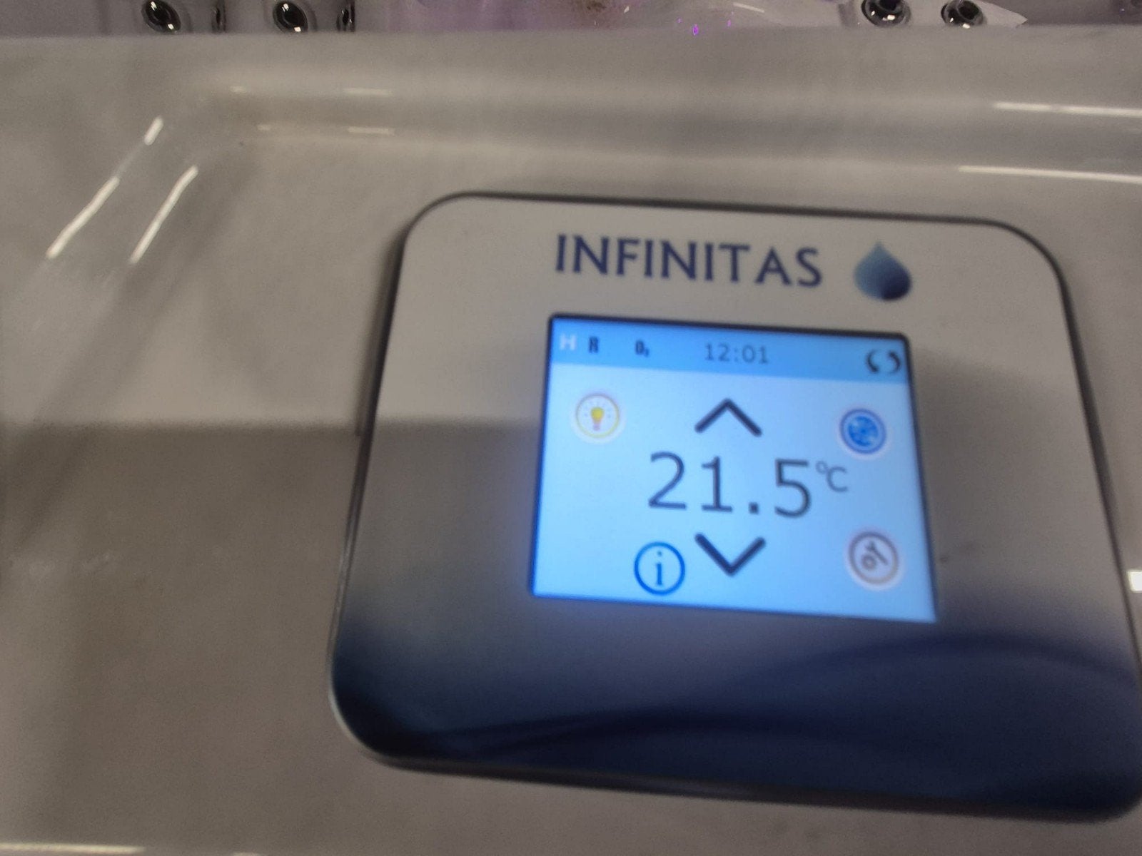 Foto 18 van 5  PERS infinitas ‼️ VANDAAG NOG BEZORGD 🚛
