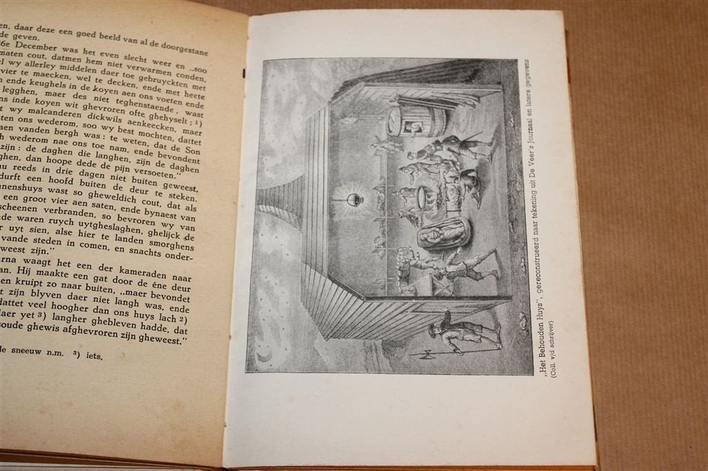 Overwintering op Nova Zembla — Neerlands Fundamenten 2 1945, Boeken, Ophalen of Verzenden, Gelezen