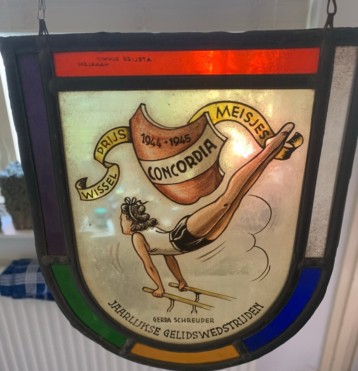 glas-in-lood Concordia 1944-1945 glasateliet Schmit Haarlem, Ophalen of Verzenden