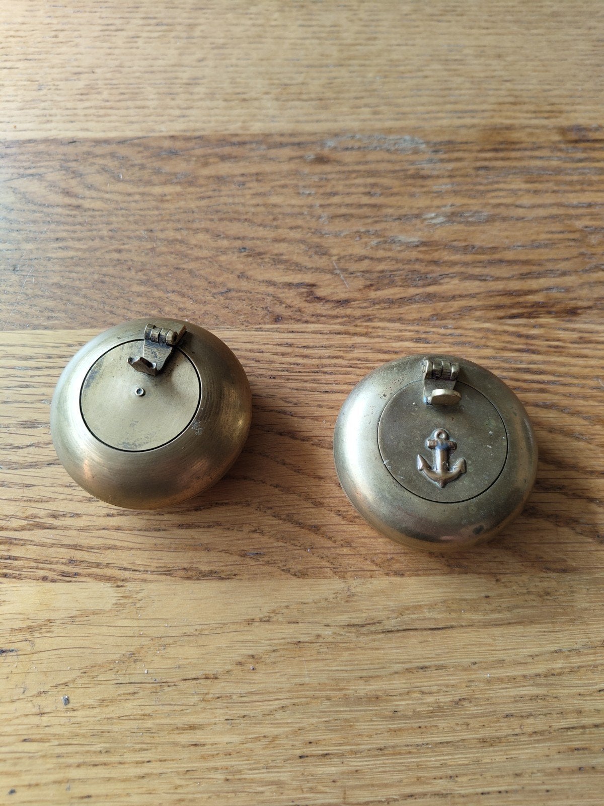Vintage messing asbakjes met anker en scharnierend deksel, Antiek en Kunst, Ophalen of Verzenden