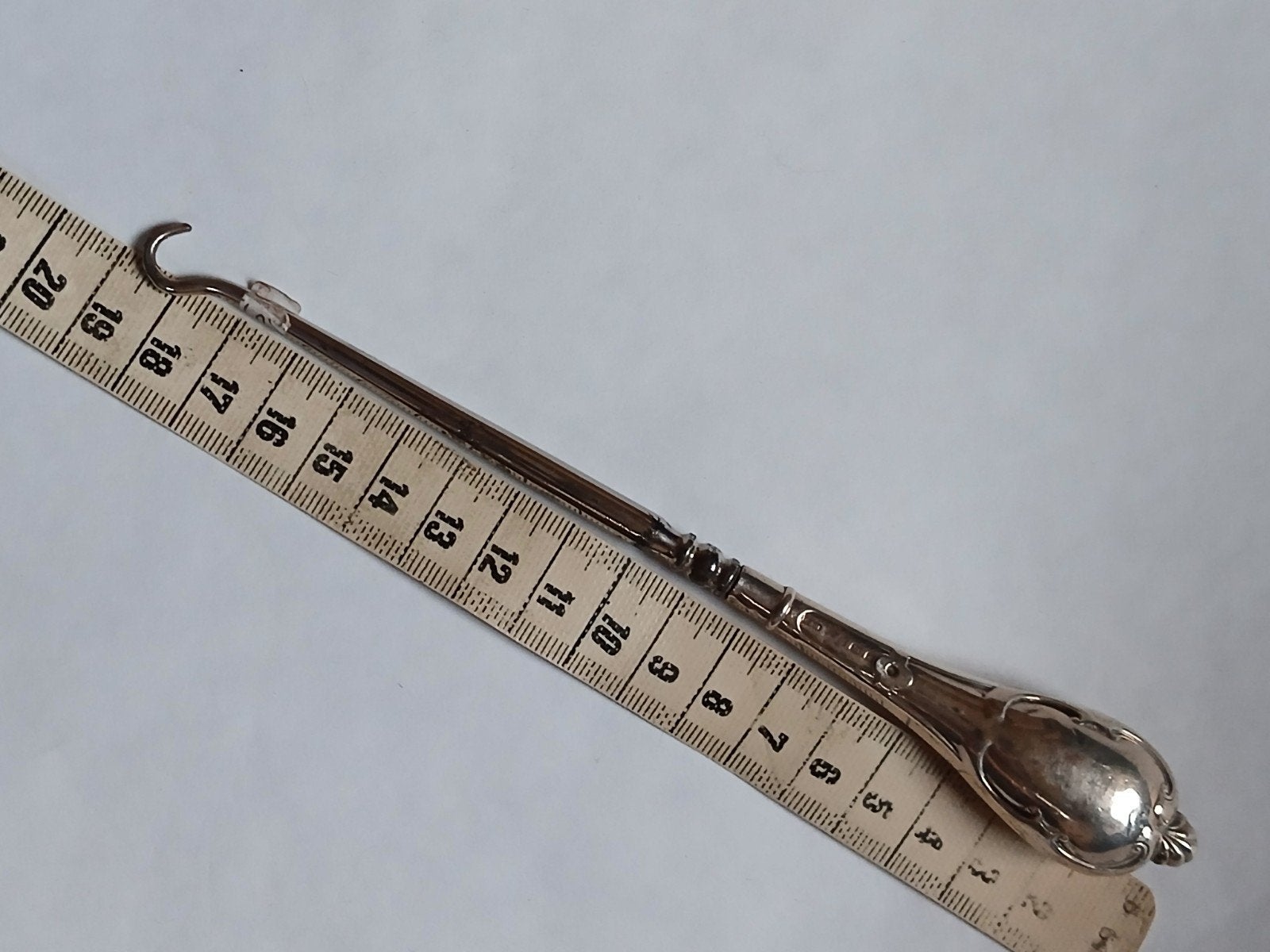 antiek zilver veterhaak corsethaak knopenhaak knoophaakje, Ophalen, Zilver
