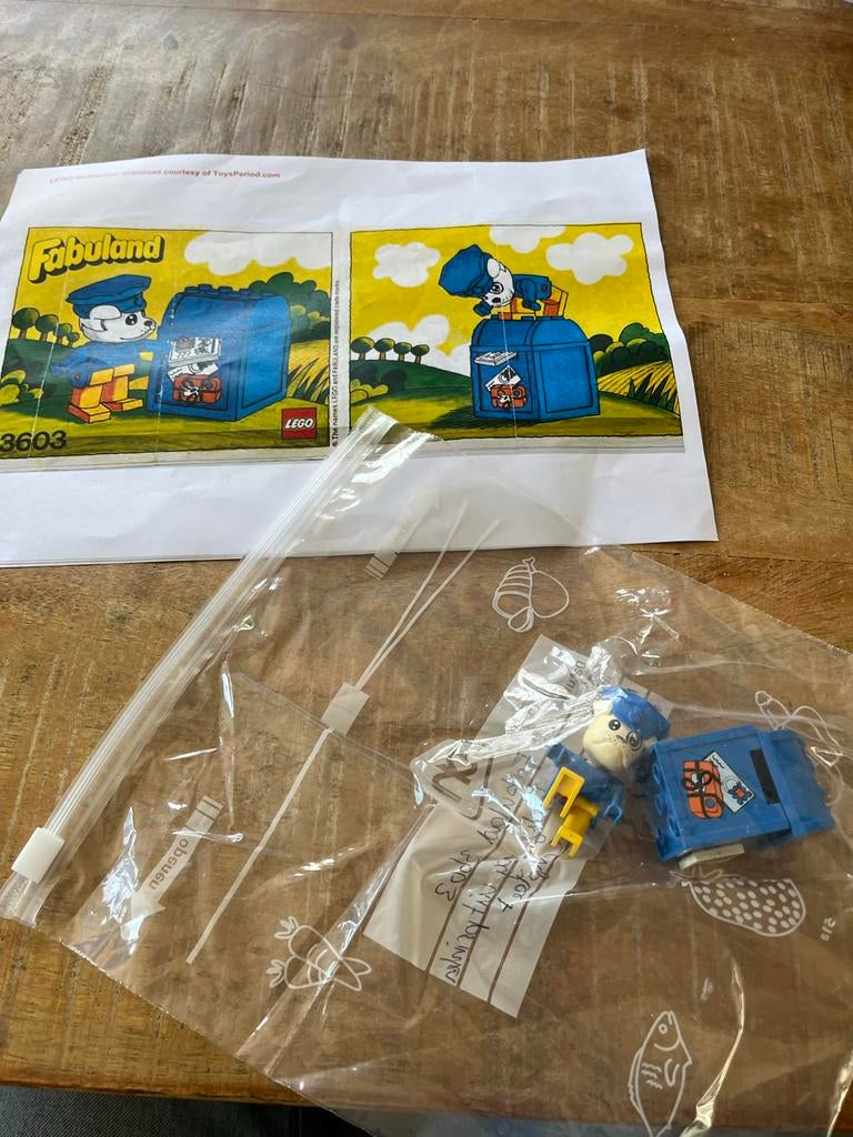 Lego Fabuland 3603 Postbode Hond met Brievenbus 100% complee, Gebruikt, Overige thema's, Lego, Ophalen of Verzenden