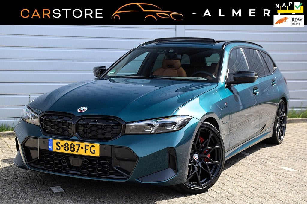 BMW 3-serie Touring 330e*M-Pakket*Dak*Trekhaak*112Dkm*Keyles, Auto's, BMW, 1998 cc, Euro 6, 4 cilinders, 120 €/maand