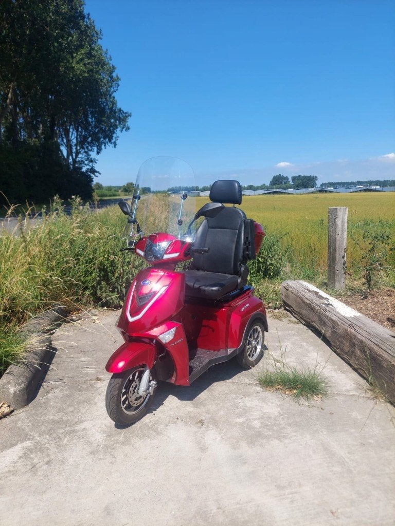 Nipponia 2 Fast scootmobiel, Gebruikt, ..., ..., 16 km/u of meer