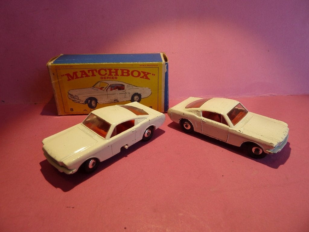 LESNEY: MATCHBOX nr.8 : FORD MUSTANG  + org. DOOSJE, Ophalen of Verzenden, Gebruikt, Auto