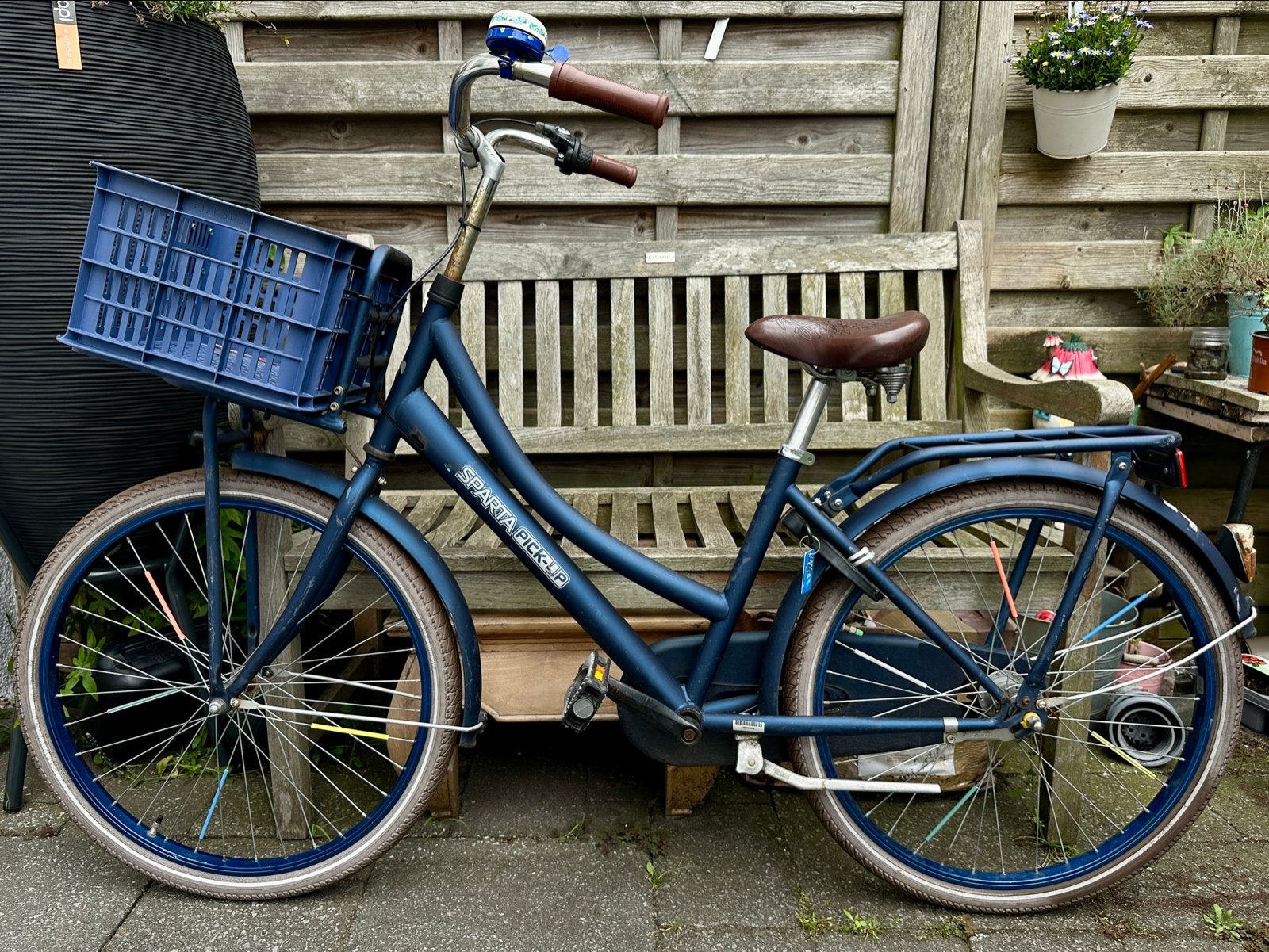 Kinderfiets 24” Sparta Pick-Up fiets met voordrager en krat, Fietsen en Brommers, Fietsen | Dames | Damesfietsen, Ophalen, Terugtraprem