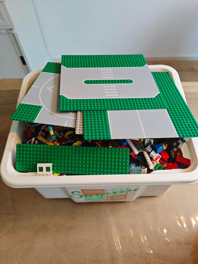 Flinke Bak met 8kg+ lego verzameling / partij met platen, Gebruikt, Lego, Ophalen of Verzenden, Losse stenen
