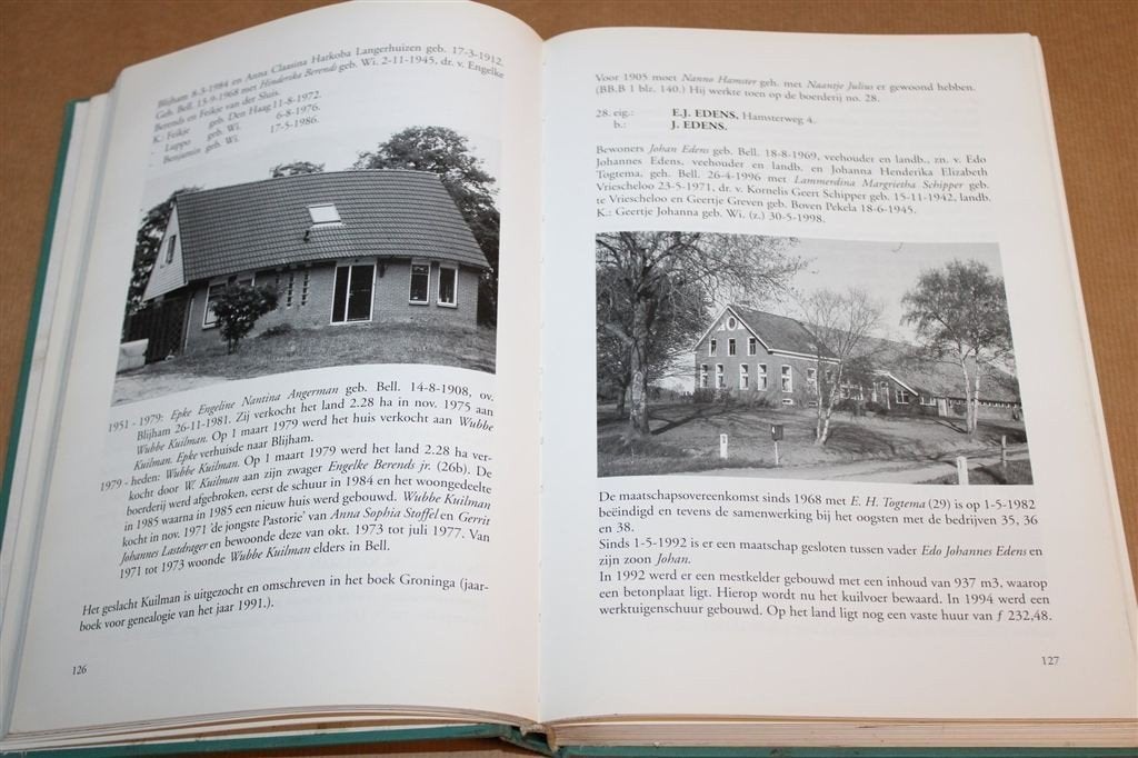 Bellingwolde Vroeger en Nu 2 — Boerderijenboek tot 2000, Ophalen of Verzenden, Gelezen