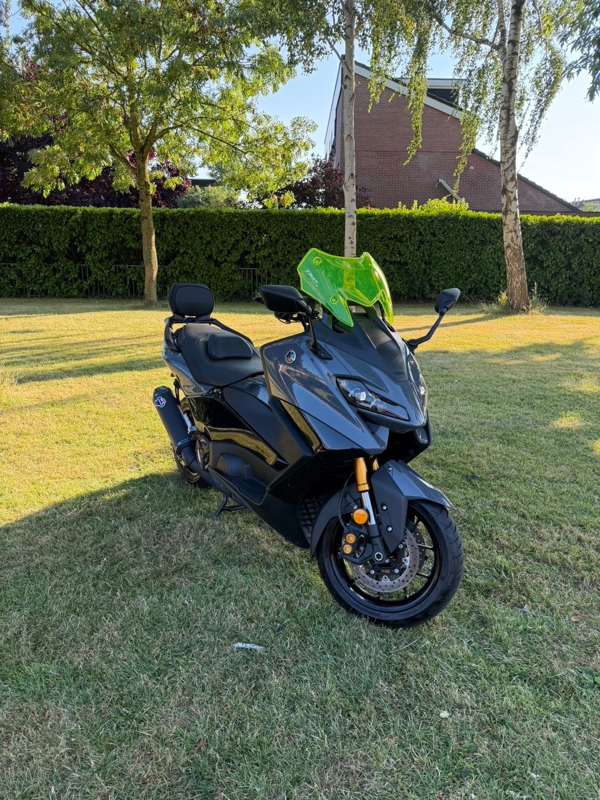Yamaha TMAX 560 Nieuwstaat!!, Fietsen en Brommers, Ophalen