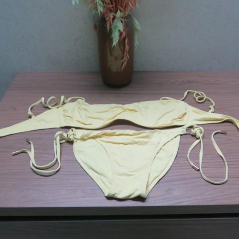 Bikini geel Melissa Odabash mt 38 (it 42), Kleding | Dames, Badmode en Zwemkleding, Geel, Melissa Odabash, Ophalen of Verzenden