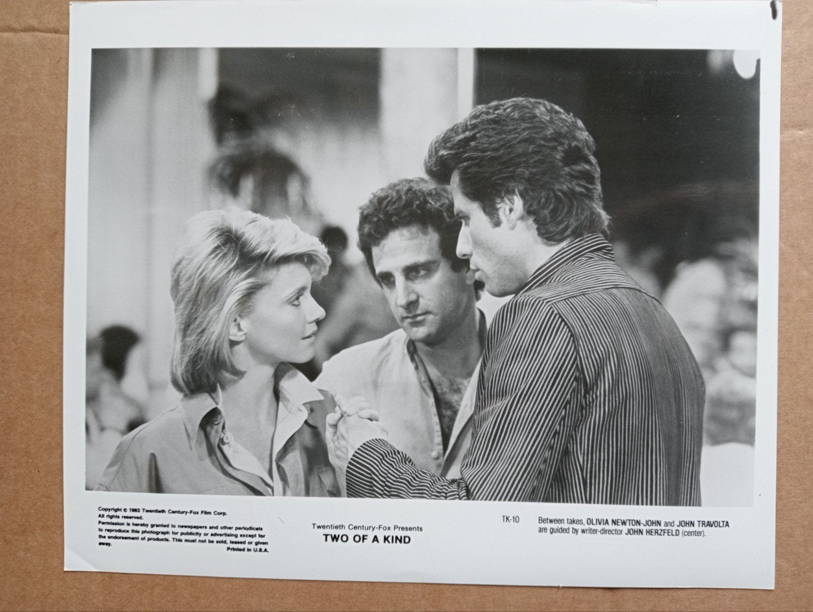 John Travolta Olivia Newton John - Two of a Kind foto, Verzamelen, Twentieth Century-Fox Film Corp., Gebruikt, Niet van toepassing