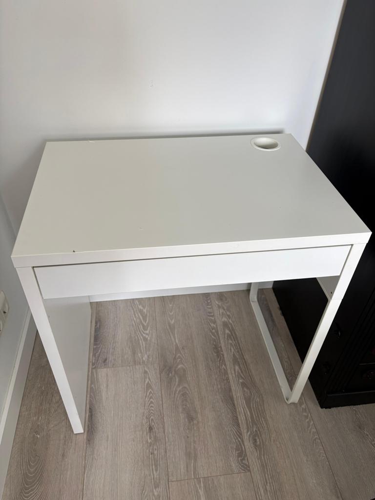 MICKE Bureau van IKEA, Huis en Inrichting, Gebruikt, Scandinavisch, 50 cm, Ophalen of Verzenden