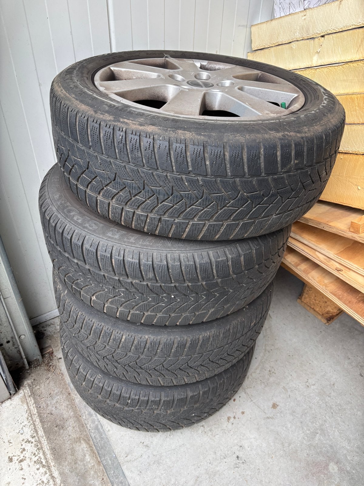 Set van 4 Borbet velgen met winterbanden 205/55R16, Ophalen, Gebruikt, 16 inch, Banden en Velgen