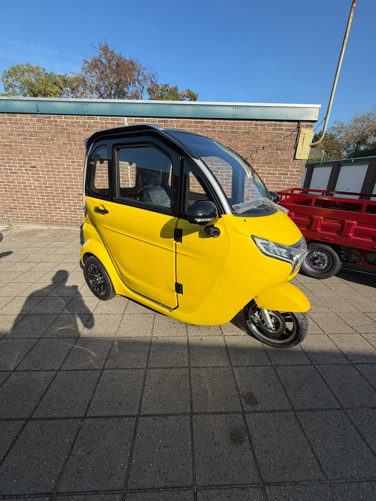 Overdekte scootmobiel nieuw met garantie en factuur
