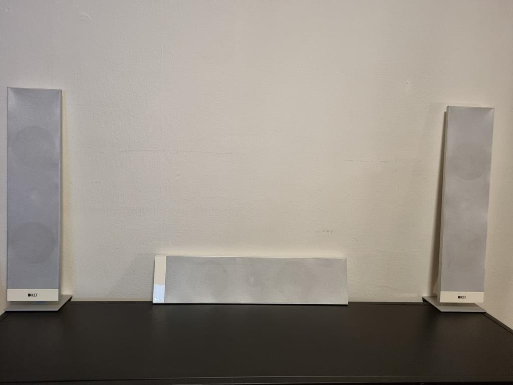 KEF T301c  Speaker + Center Speaker in Topstaat, Overige merken, Ophalen of Verzenden, Zo goed als nieuw, 60 tot 120 watt