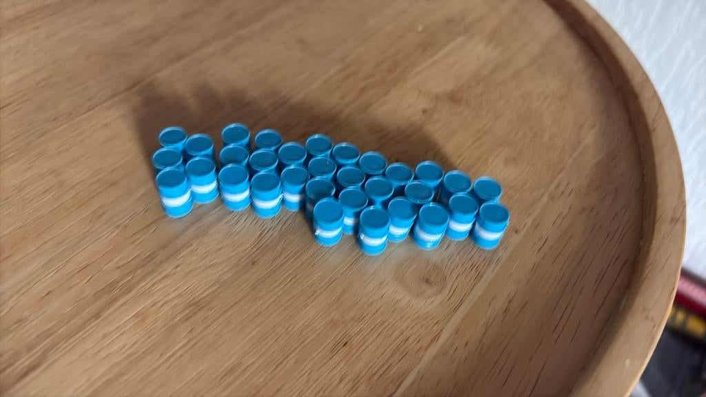 KIBRI 39386 BENZIN TAESSER 32 STUKS, Ophalen of Verzenden, Zo goed als nieuw
