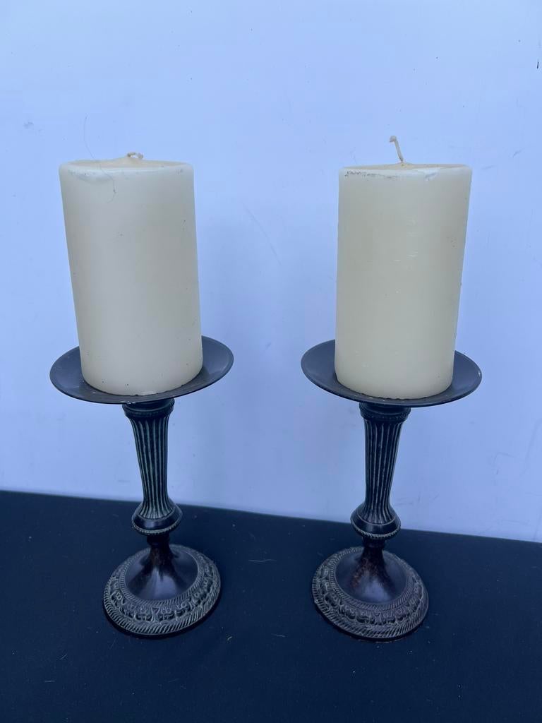 Te Koop : 2 Stuks Kandelaar Kandelaren Metaal Inc Kaars, 25 tot 50 cm, Ophalen of Verzenden, Zo goed als nieuw, Metaal
