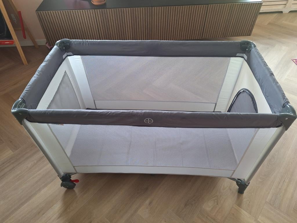 Ding Deluxe Grijs Campingbedje Mamaloes incl. bodemverhoger, Ophalen