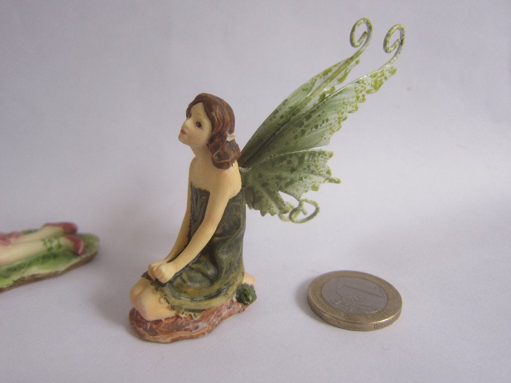 beeldjes fairy garden elfjes bloemenkinderen draak uit ei, Ophalen of Verzenden, Zo goed als nieuw, Fantasy
