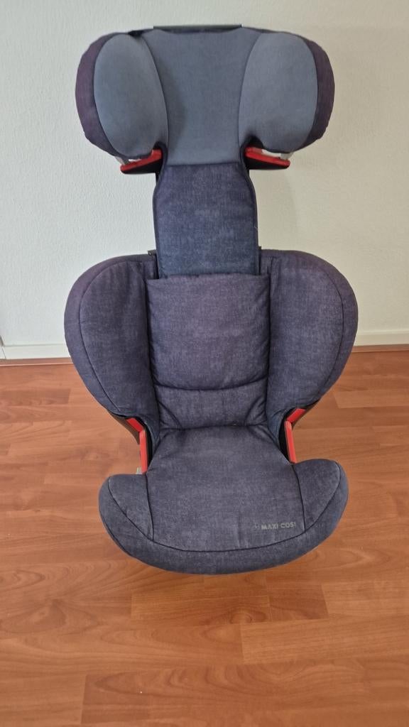 Maxi Cosi Rodifix autostoeltje, Gebruikt, 15 t/m 36 kg, Verstelbare rugleuning, Ophalen of Verzenden
