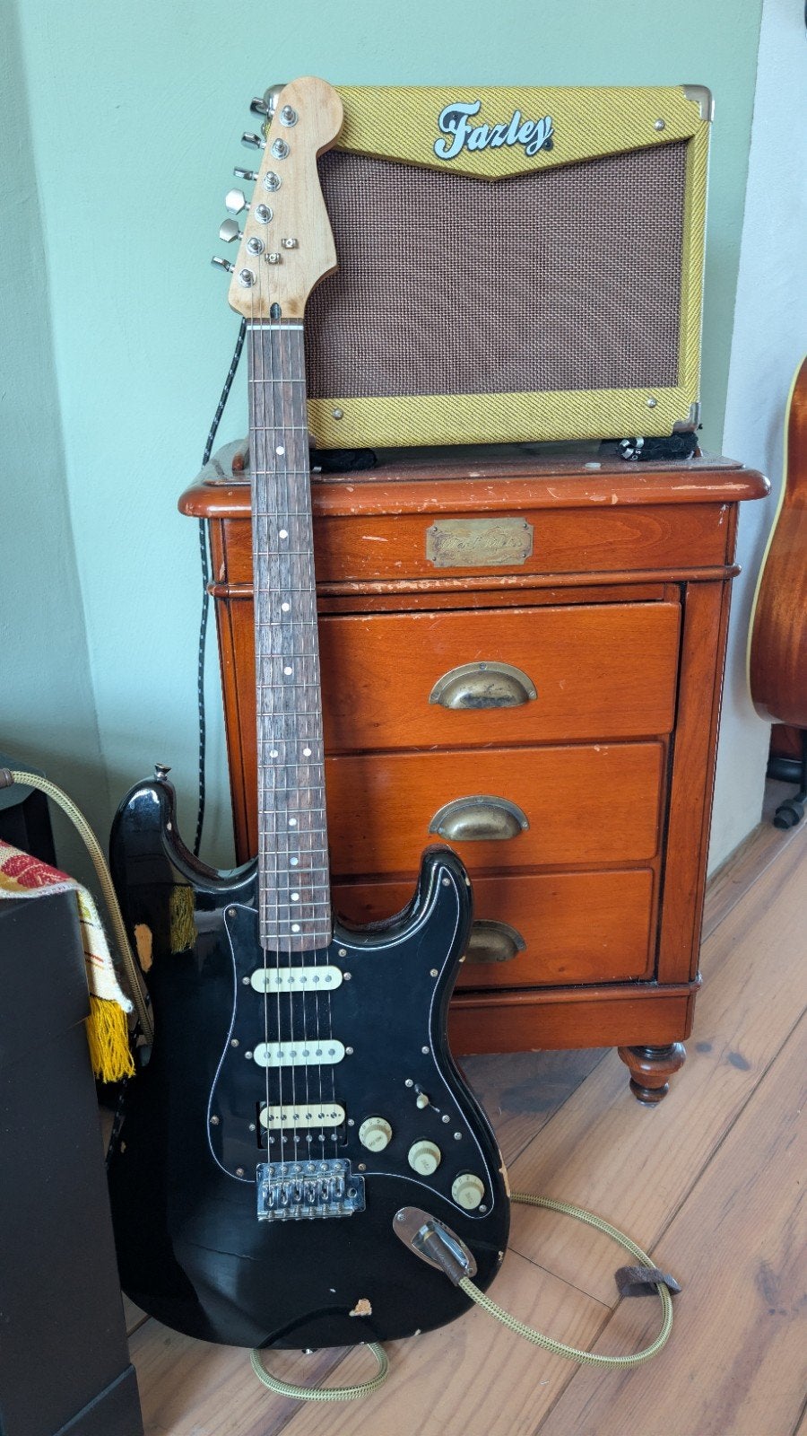 Squier Affinity met Fazley 5W buizenversterker en effecten, Gebruikt, Met versterker, Solid body, Ophalen