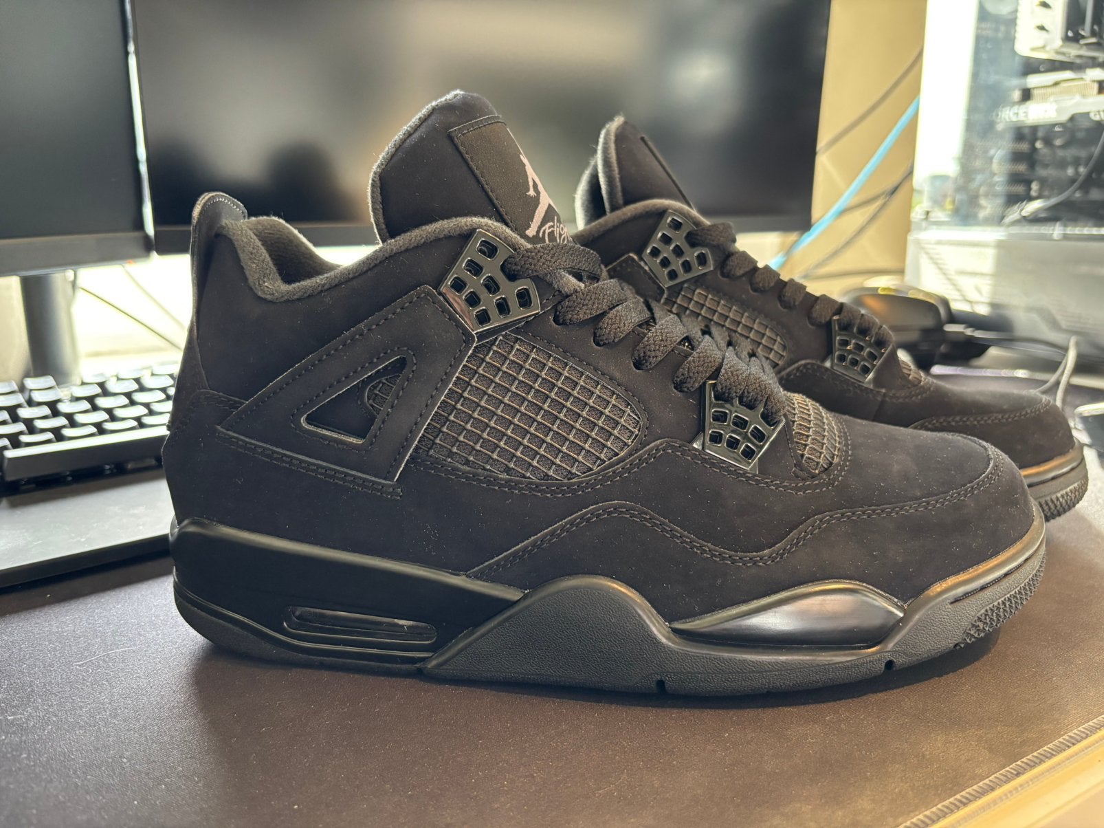Jordan 4 - Black Cat - Maat 44.5, Kleding | Heren, Schoenen, Zwart, Nieuw, Ophalen of Verzenden, Veterschoenen
