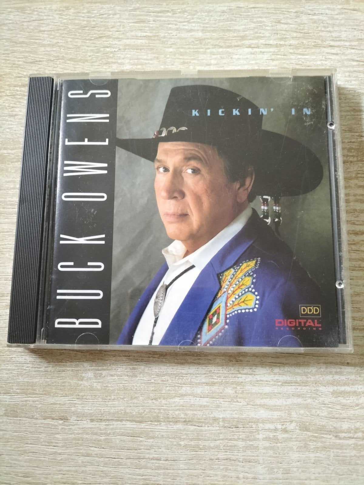 Buck Owens - kickin' in, Ophalen of Verzenden