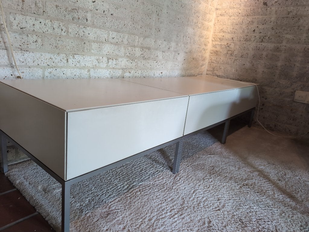 Pastoe dressoir met 3 push-to-open lades - 162x32x45 cm, Ophalen, Gebruikt, 150 tot 200 cm, Minder dan 100 cm
