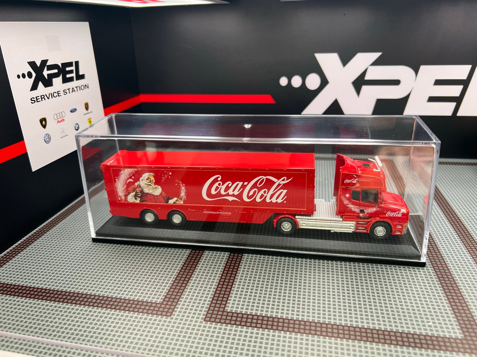 Coca Cola Scania vrachtwagen met showcase, Ophalen, Zo goed als nieuw